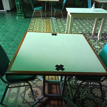 Hotel Trio Solo Екстериор снимка